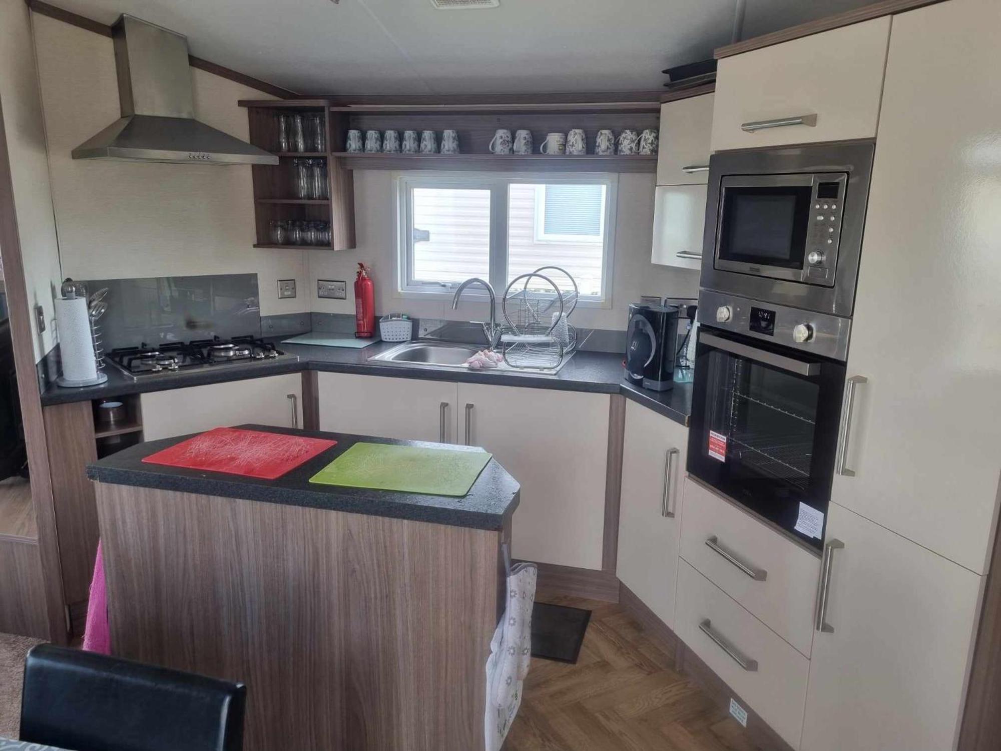 8 Berth Deluxe Pg36 Hotel Chapel Saint Leonards Exterior photo
